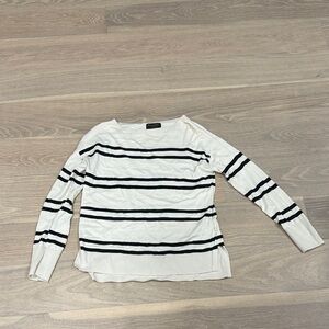 Banana Republic White sweater with Black Stripes
